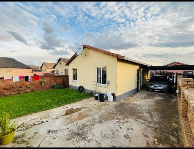 3 BEDROOM HOUSE FOR SALE IN WINDMILL PARK